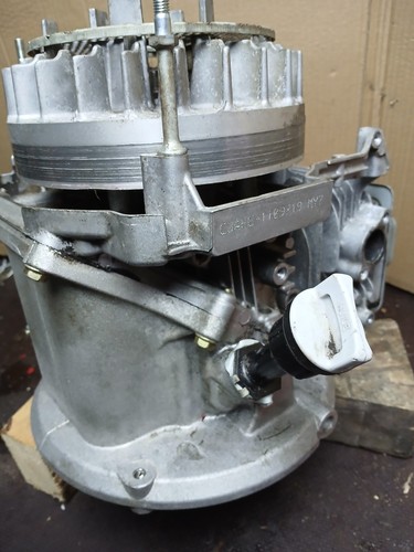 Honda 5hp lawn mower - lawn,